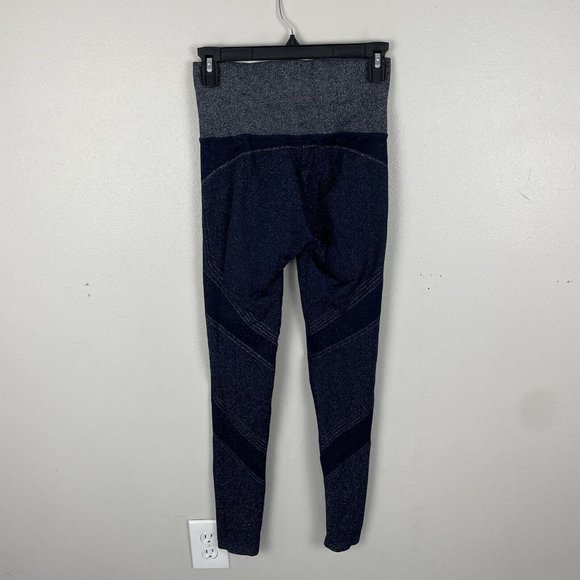 Athleta Twilight 2.0 Tight Leggings Womens S Navy Blue Metallic Glitter Sparkle - Picture 3 of 7